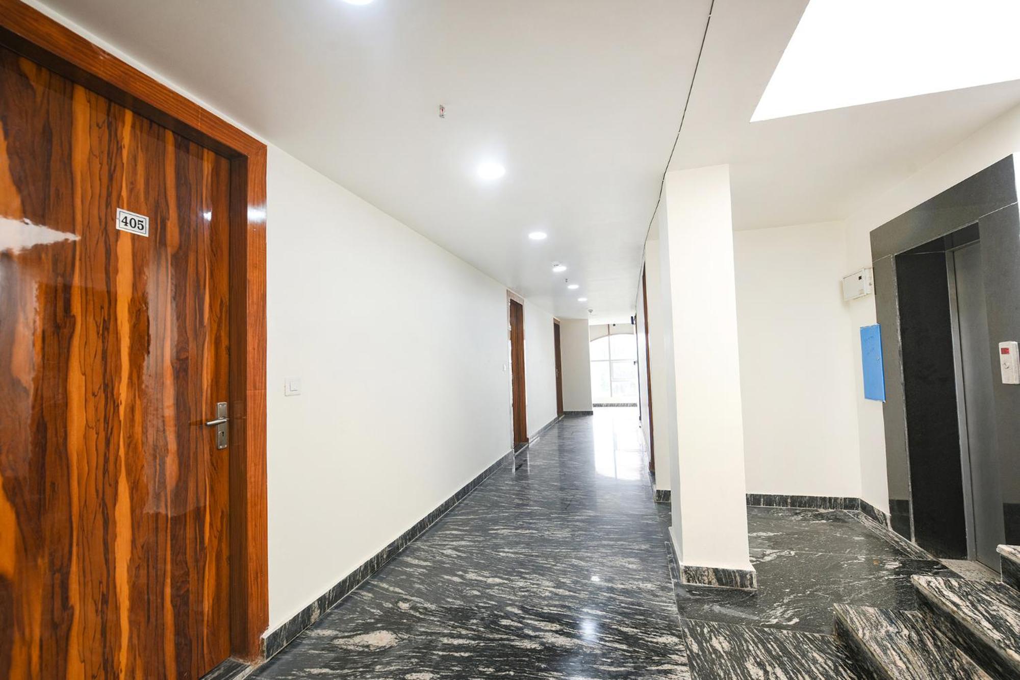 Fabhotel Mona Continental - Nr Laxmi Nagar It Hub Neu-Delhi Exterior foto